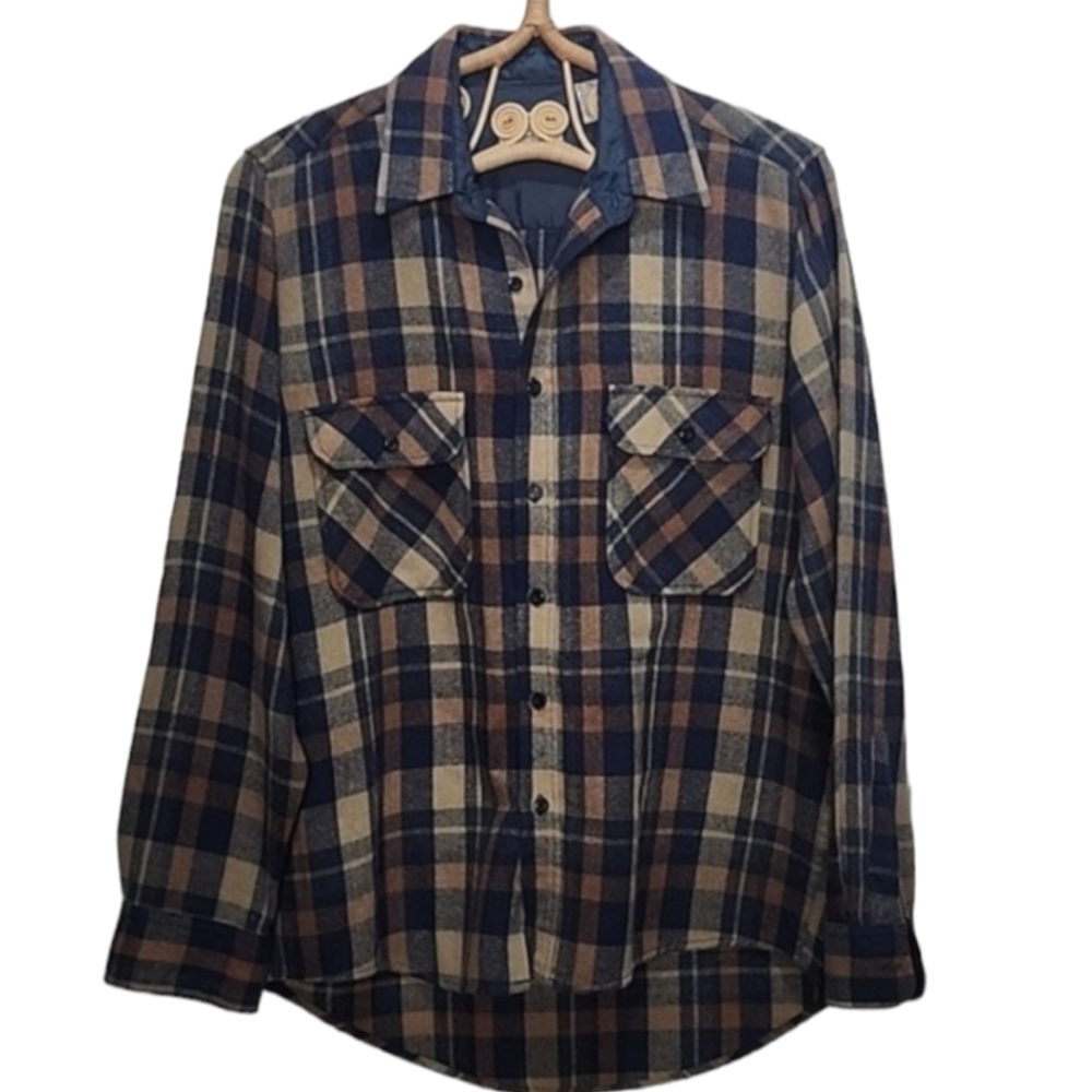 Fieldmaster Wool blend flannel button up shirt size M